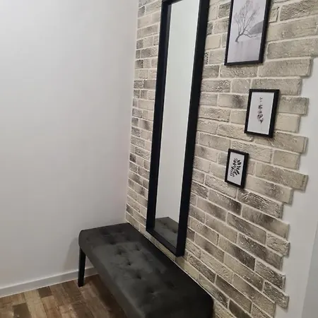 Sky Flats With Parking アパート *