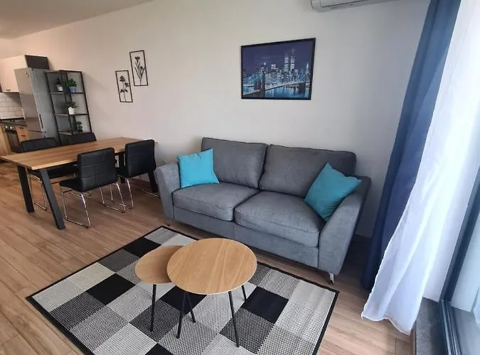 Sky Flats With Parking Apartament *