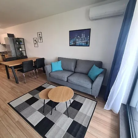 Sky Flats With Parking Daire *