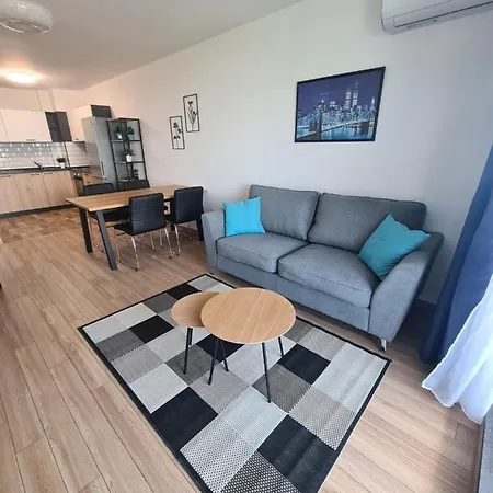 Daire Sky Flats With Parking