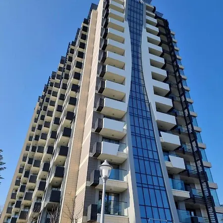 Daire Sky Flats With Parking *